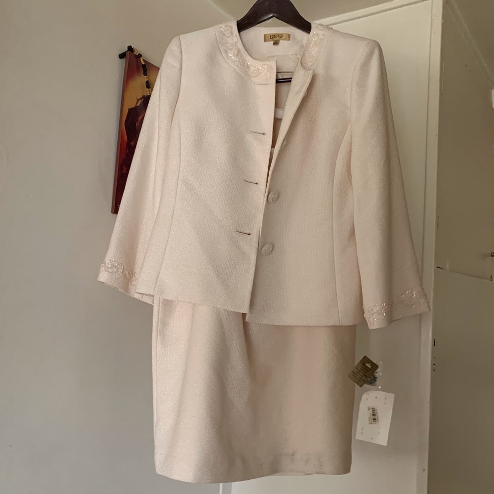NWT Kaspar Skirt Suit